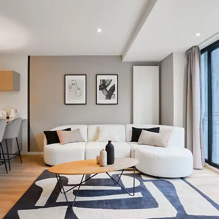 Charming High-end Duplex La Madeleine (Nord)